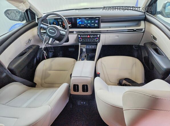 5NMJB3DE2TH640138 2026 HYUNDAI TUCSON Gray Vista del salpicadero