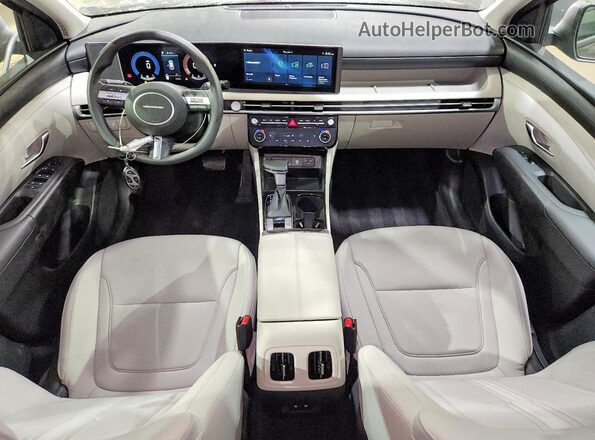5NMJB3DE3TH698050 2026 HYUNDAI TUCSON Green Dashboard view