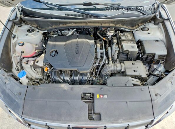 5NMJB3DE4RH296210 2024 HYUNDAI TUCSON Silver უკანა სალონის ხედი