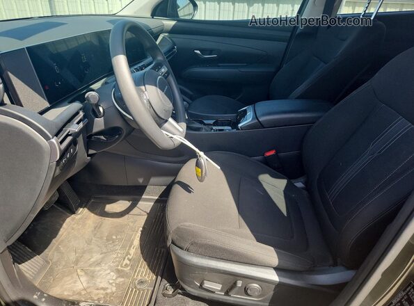 5NMJB3DE8TH612246 2026 HYUNDAI TUCSON Green Vista interior delantera