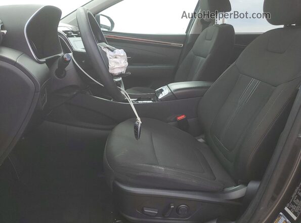 5NMJB3DEXRH300924 2024 HYUNDAI TUCSON Gray Вид салону спереду