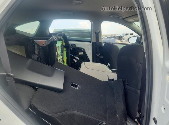 5NMJBCAE0NH122889 2022 HYUNDAI TUCSON White Vista de los asientos traseros