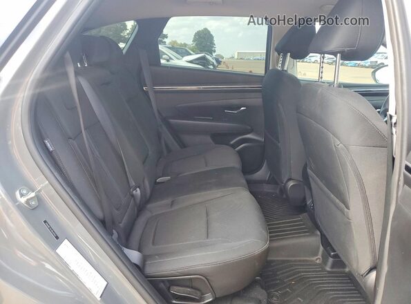 5NMJBCDE2RH351561 2024 HYUNDAI TUCSON Gray Rear seats view