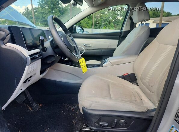 5NMJBCDEXSH543462 2025 HYUNDAI TUCSON White Vista interior delantera