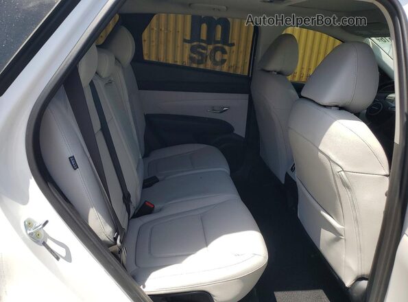 5NMJC3DE2TH649046 2026 HYUNDAI TUCSON White Vista interior trasera