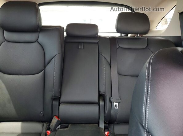 5NMMADTB3TH043691 2026 GENESIS GV70 Black Rear seats view