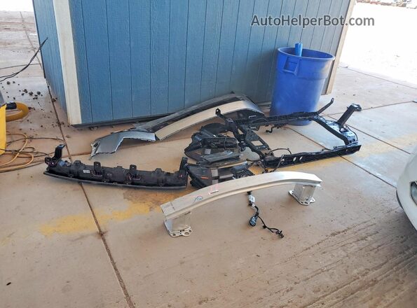5NMP14GL9TH189383 2026 HYUNDAI SANTA Silver Engine compartment view