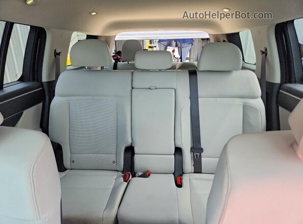 5NMP14GLXTH226490 2026 HYUNDAI SANTA Белый Вид задних сидений