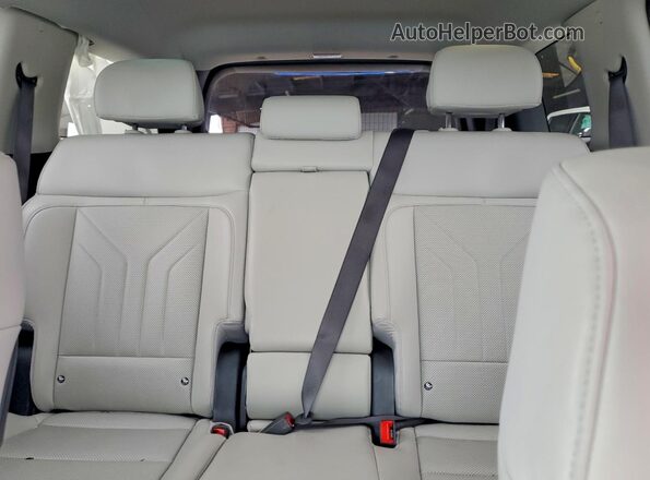 5NMP24G12RH015515 2024 HYUNDAI SANTA White უკანა სავარძლების ხედი