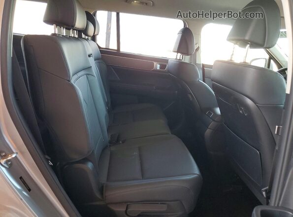 5NMP2DG1XRH011602 2024 HYUNDAI SANTA Silver Вид задньої частини салону