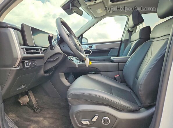 5NMP3DGL8RH002332 2024 HYUNDAI SANTA White წინა სალონის ხედი