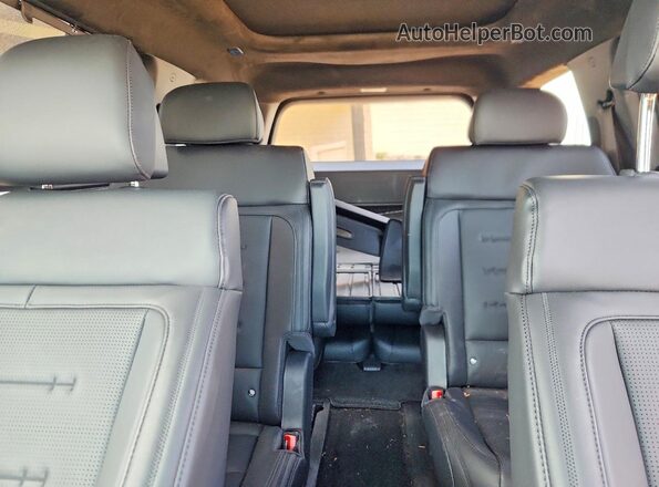 5NMP54G16TH113106 2026 HYUNDAI SANTA Black Rear seats view