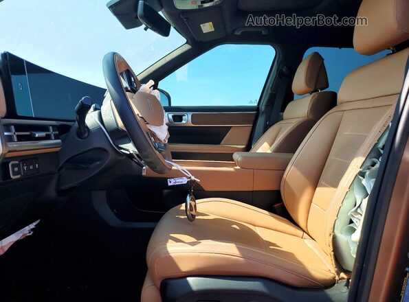 5NMP54GL4TH154691 2026 HYUNDAI SANTA Brown Front interior view
