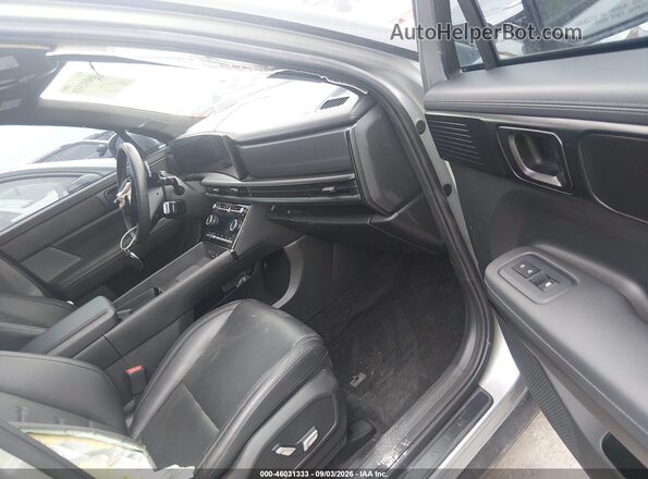 5NMP54GL7RH033355 2024 HYUNDAI SANTA FE Gray Вид салону спереду