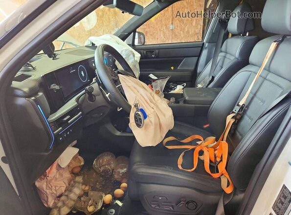 5NMP54GLXTH182902 2026 HYUNDAI SANTA Белый Вид салона спереди