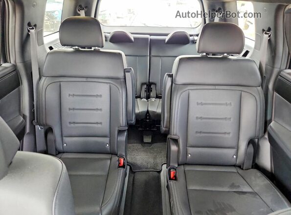 5NMP5DG12TH088592 2026 HYUNDAI SANTA Серый Вид задних сидений