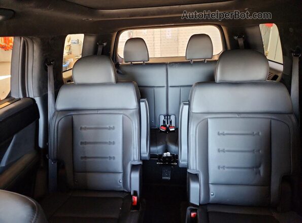 5NMP5DGL2SH138620 2025 HYUNDAI SANTA Brown Rear seats view
