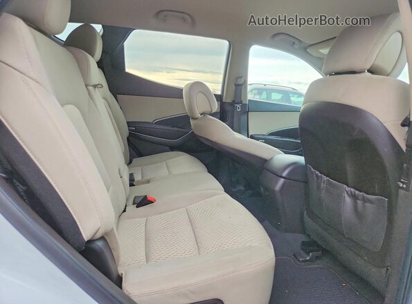 5NMZT3LB0JH090037 2018 HYUNDAI SANTA White Vista de los asientos traseros