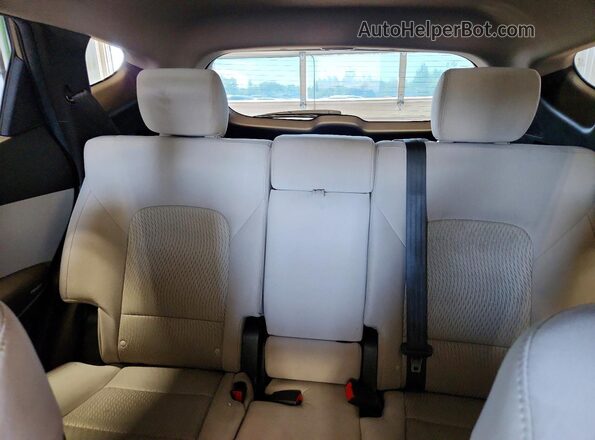 5NMZTDLB0JH079612 2018 HYUNDAI SANTA Blue Rear seats view