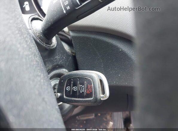 5NMZTDLB9JH092181 2018 HYUNDAI SANTA FE SPORT Silver Вид панелі приладів