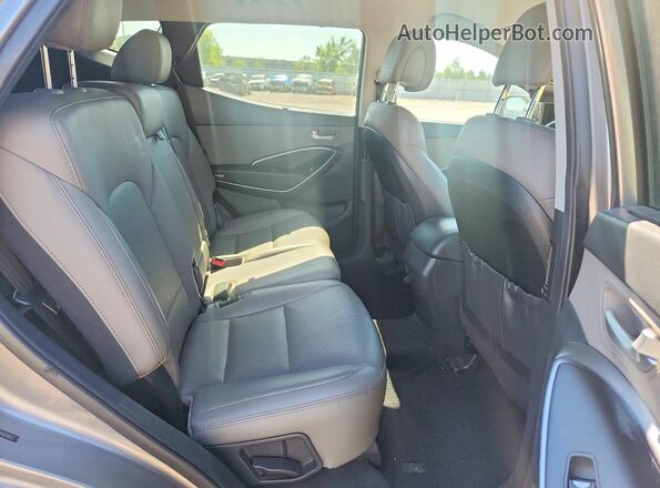 5NMZU3LB2HH025813 2017 HYUNDAI SANTA Gray Rear seats view