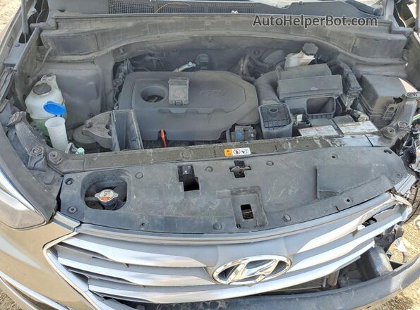 5NMZUDLB6JH098128 2018 HYUNDAI SANTA Gray Rear interior view