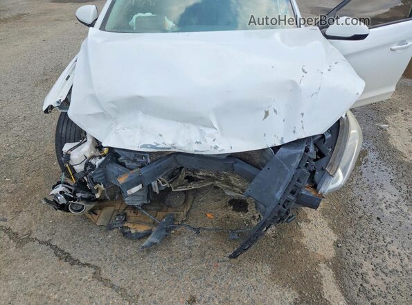 5NPD74LF0HH063909 2017 HYUNDAI ELANTRA White Vista interior trasera