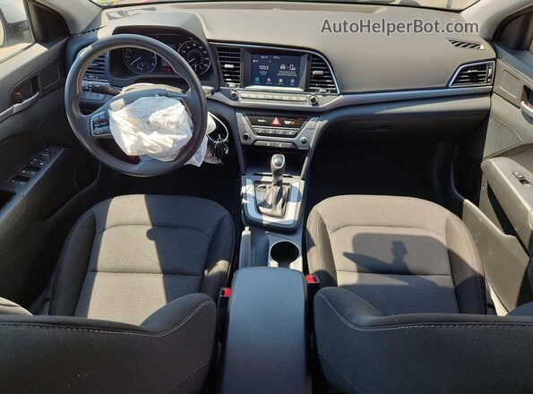 5NPD74LF0JH400441 2018 HYUNDAI ELANTRA White Dashboard view