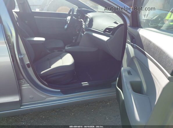 5NPD74LF0LH602991 2020 HYUNDAI ELANTRA Желто-коричневый Вид салона спереди