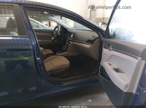 5NPD74LF0LH611304 2020 HYUNDAI ELANTRA Blue Вид салону спереду