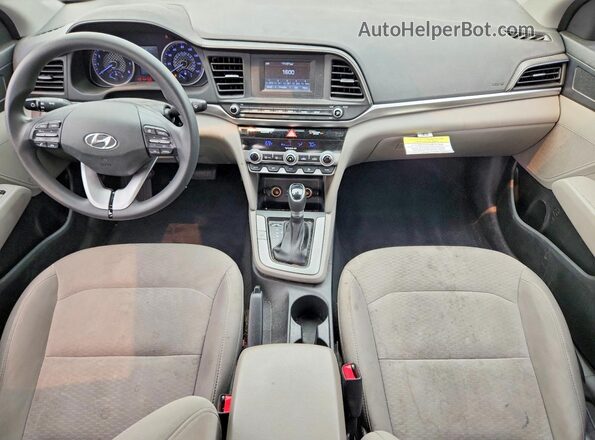 5NPD74LF1LH529064 2020 HYUNDAI ELANTRA Черный Вид панели приборов