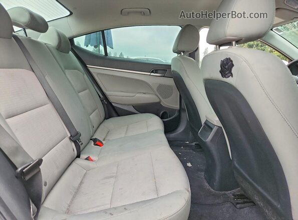 5NPD74LF2HH057822 2017 HYUNDAI ELANTRA White Vista de los asientos traseros