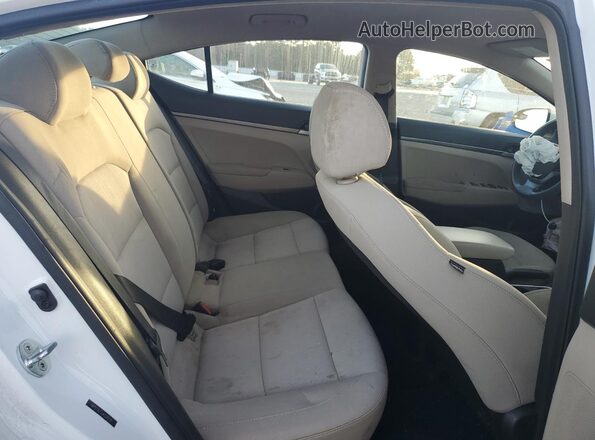 5NPD74LF2JH228235 2018 HYUNDAI ELANTRA White Հետևի նստատեղերի տեսք