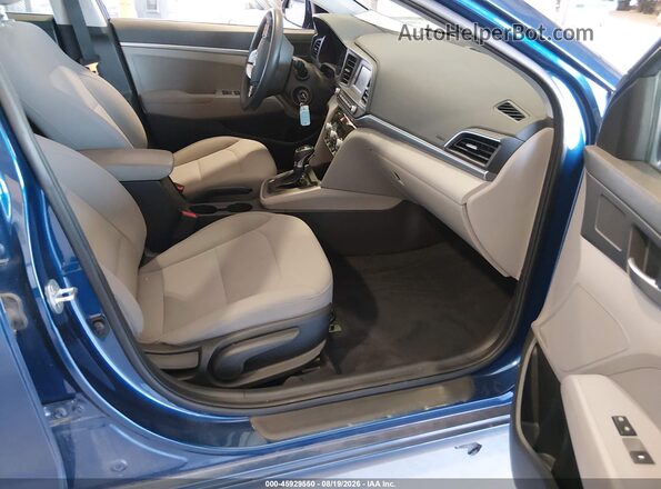 5NPD74LF2LH616293 2020 HYUNDAI ELANTRA  Вид салона спереди