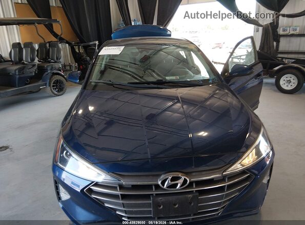 5NPD74LF2LH616293 2020 HYUNDAI ELANTRA  Вид спереди