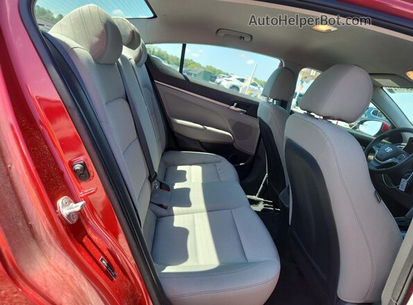 5NPD74LF3HH162465 2017 HYUNDAI ELANTRA Red უკანა სავარძლების ხედი