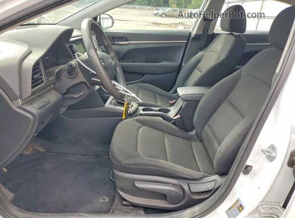 5NPD74LF3KH453121 2019 HYUNDAI ELANTRA Белый Вид салона спереди