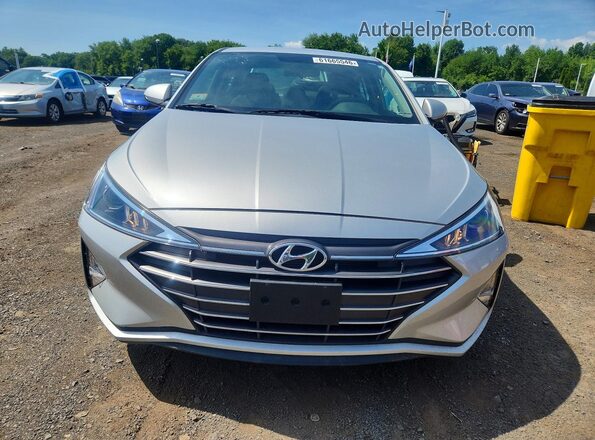 5NPD74LF3KH472879 2019 HYUNDAI ELANTRA Silver Widok z przodu