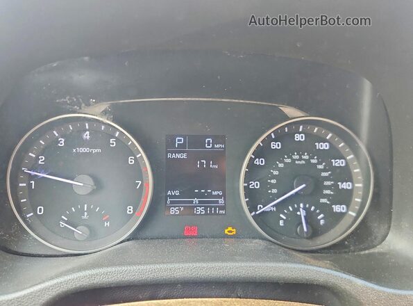 5NPD74LF4JH216992 2018 HYUNDAI ELANTRA Белый Вид щитка приборов