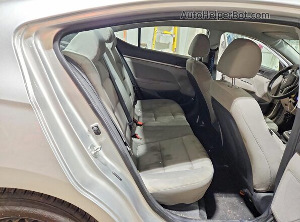 5NPD74LF5HH176741 2017 HYUNDAI ELANTRA Silver Vista de los asientos traseros