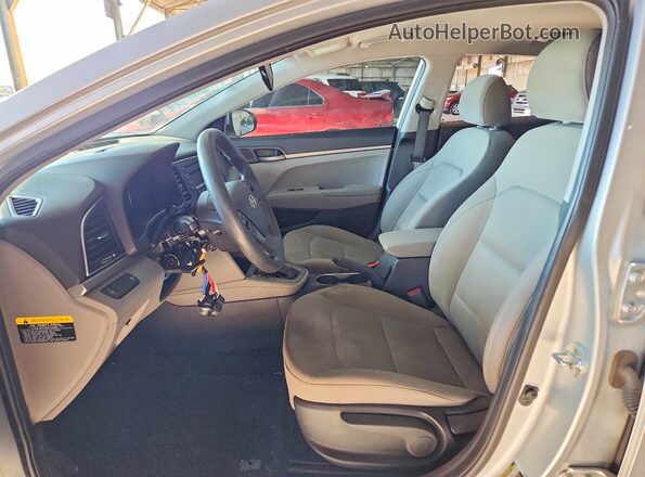 5NPD74LF5HH202187 2017 HYUNDAI ELANTRA Silver Vista interior delantera