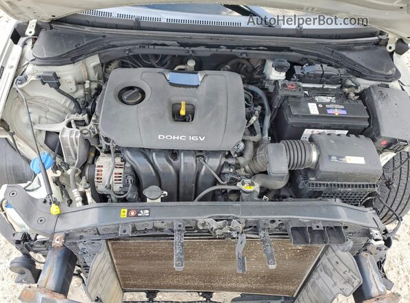 5NPD74LF6HH056754 2017 HYUNDAI ELANTRA Cream Rear interior view