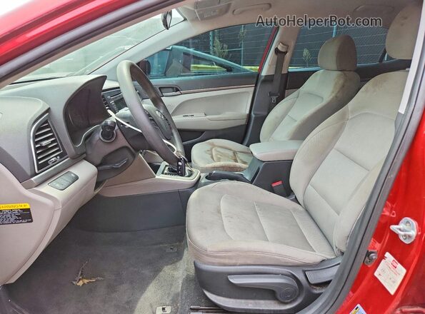 5NPD74LF6HH135714 2017 HYUNDAI ELANTRA Красный Вид панели приборов