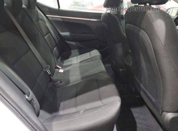 5NPD74LF7KH425595 2019 HYUNDAI ELANTRA White Widok tylnych siedzeń