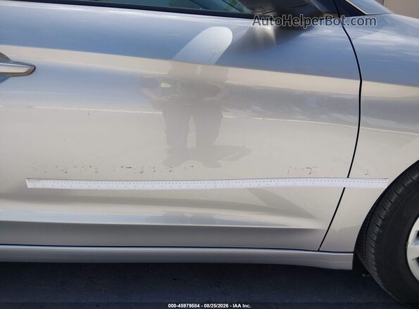 5NPD74LF7LH612157 2020 HYUNDAI ELANTRA Silver Вид спереду