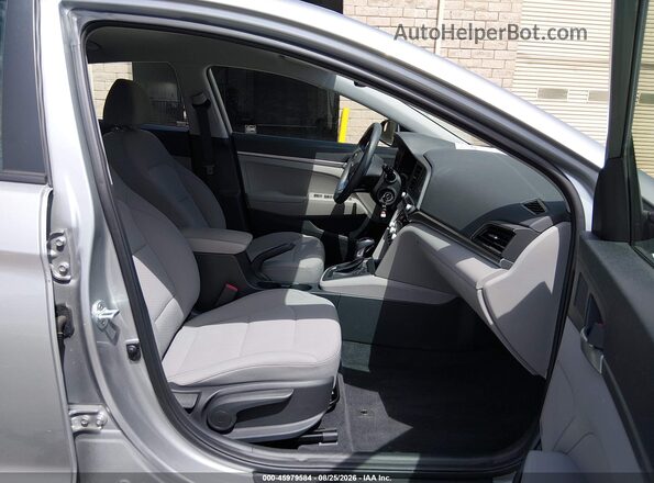 5NPD74LF7LH612157 2020 HYUNDAI ELANTRA Silver Вид салону спереду