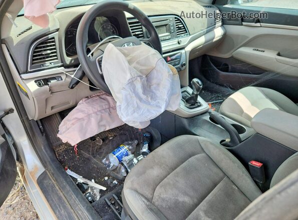 5NPD74LF8HH088928 2017 HYUNDAI ELANTRA Silver Dashboard view