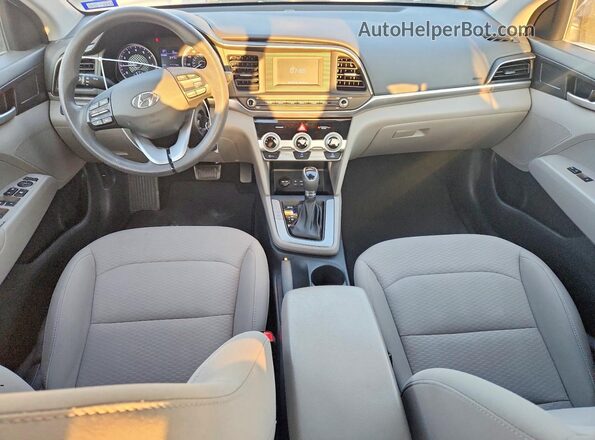 5NPD74LF8KH492934 2019 HYUNDAI ELANTRA Gray Առջևի վահանակի տեսք