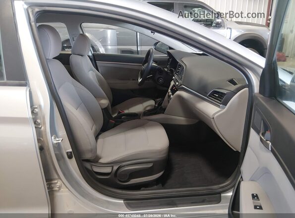 5NPD74LF9LH600995 2020 HYUNDAI ELANTRA Silver Вид салону спереду