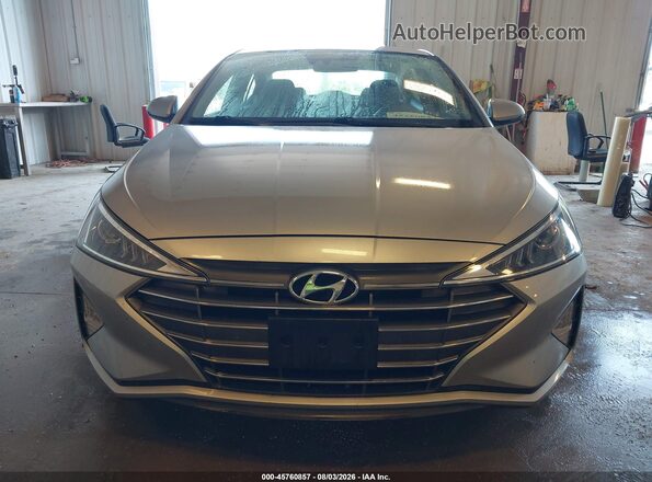 5NPD74LFXLH612489 2020 HYUNDAI ELANTRA Серебряный Вид спереди